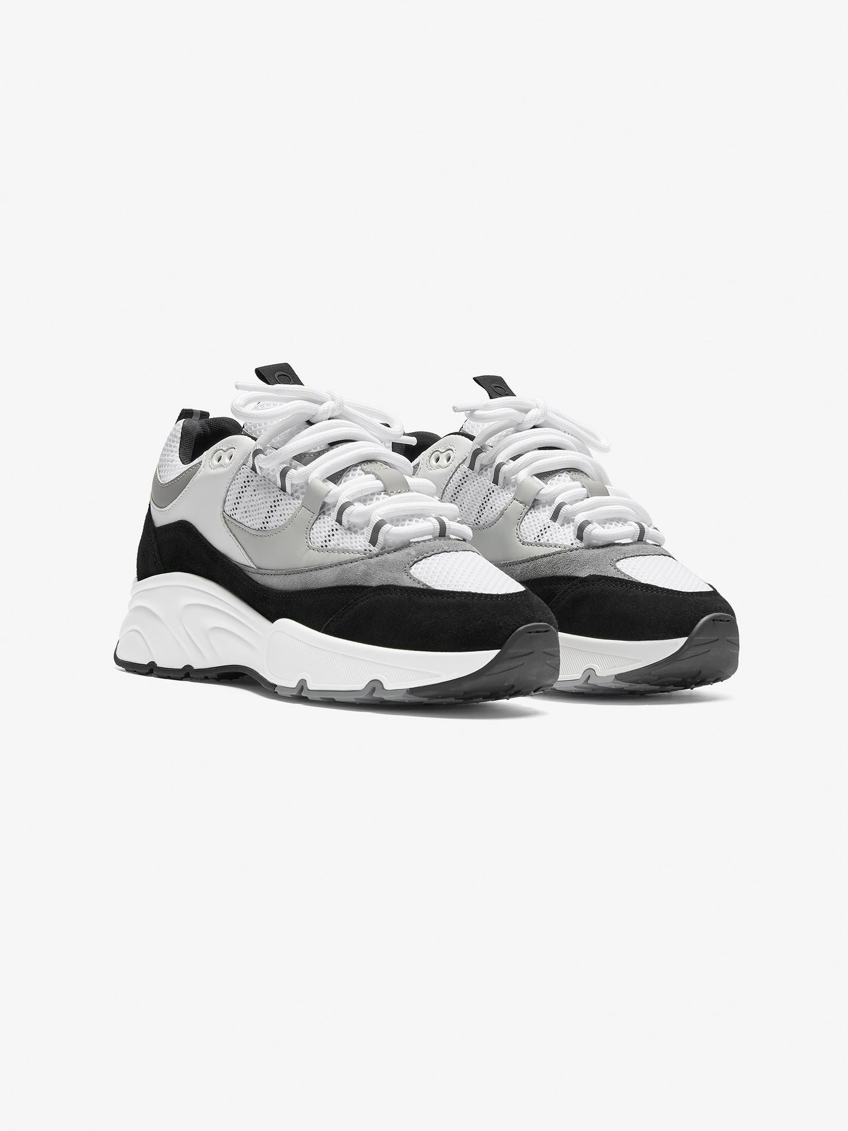 Aero Runner Monochrome: Sleek Performance Sneakers for All-Day Comfort Homme8