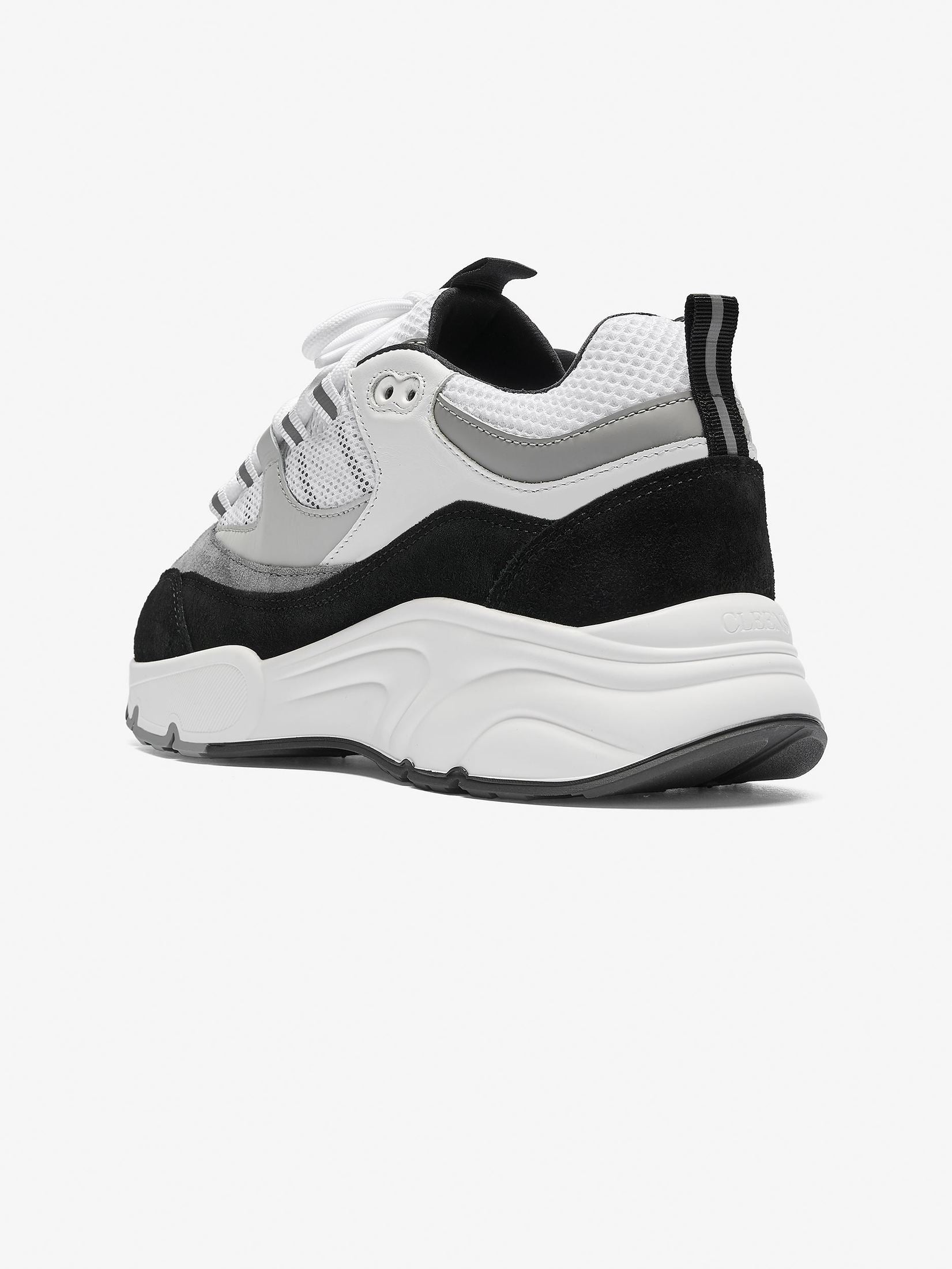 Aero Runner Monochrome: Sleek Performance Sneakers for All-Day Comfort Homme8
