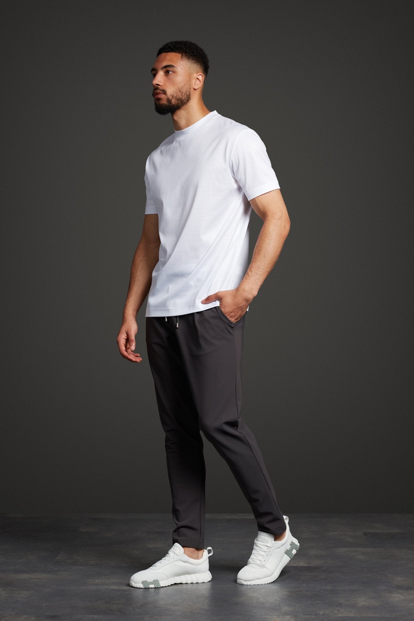 Classic White T-Shirt | Timeless Style & Ultimate Comfort Homme8 T-shirt