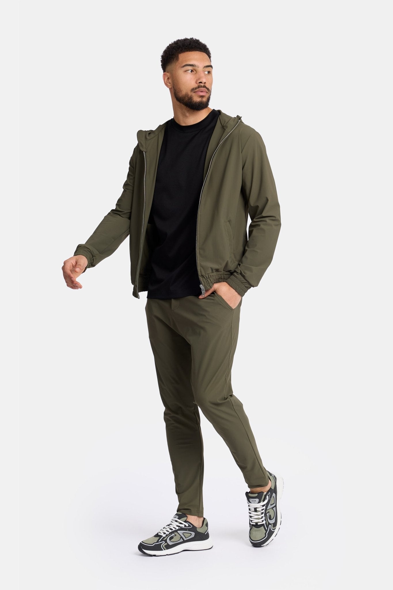 Dark Green Hooded Tech Vest - Stylish, Functional & Versatile Homme8 Trainingspak