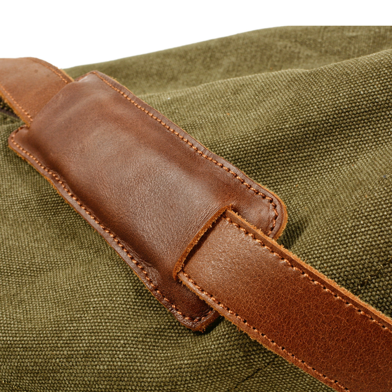 Durable Army Duffle Bag TANK - Versatile, Spacious & Reliable Homme8 canvas duffle bag