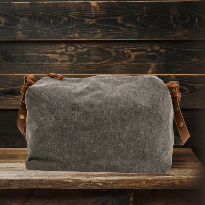 Durable Army Duffle Bag TANK - Versatile, Spacious & Reliable Homme8 canvas duffle bag