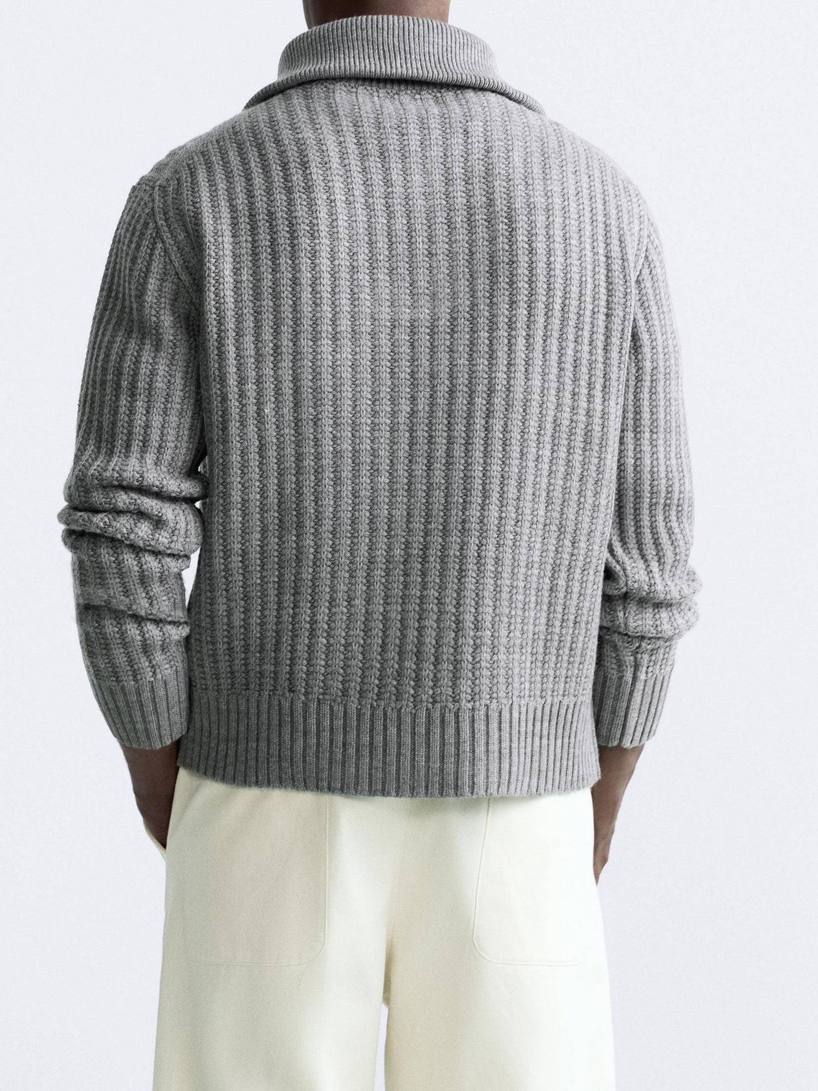 Luxurious Old Money Warm Zip-Up Pullover Sweater for Comfort Homme8