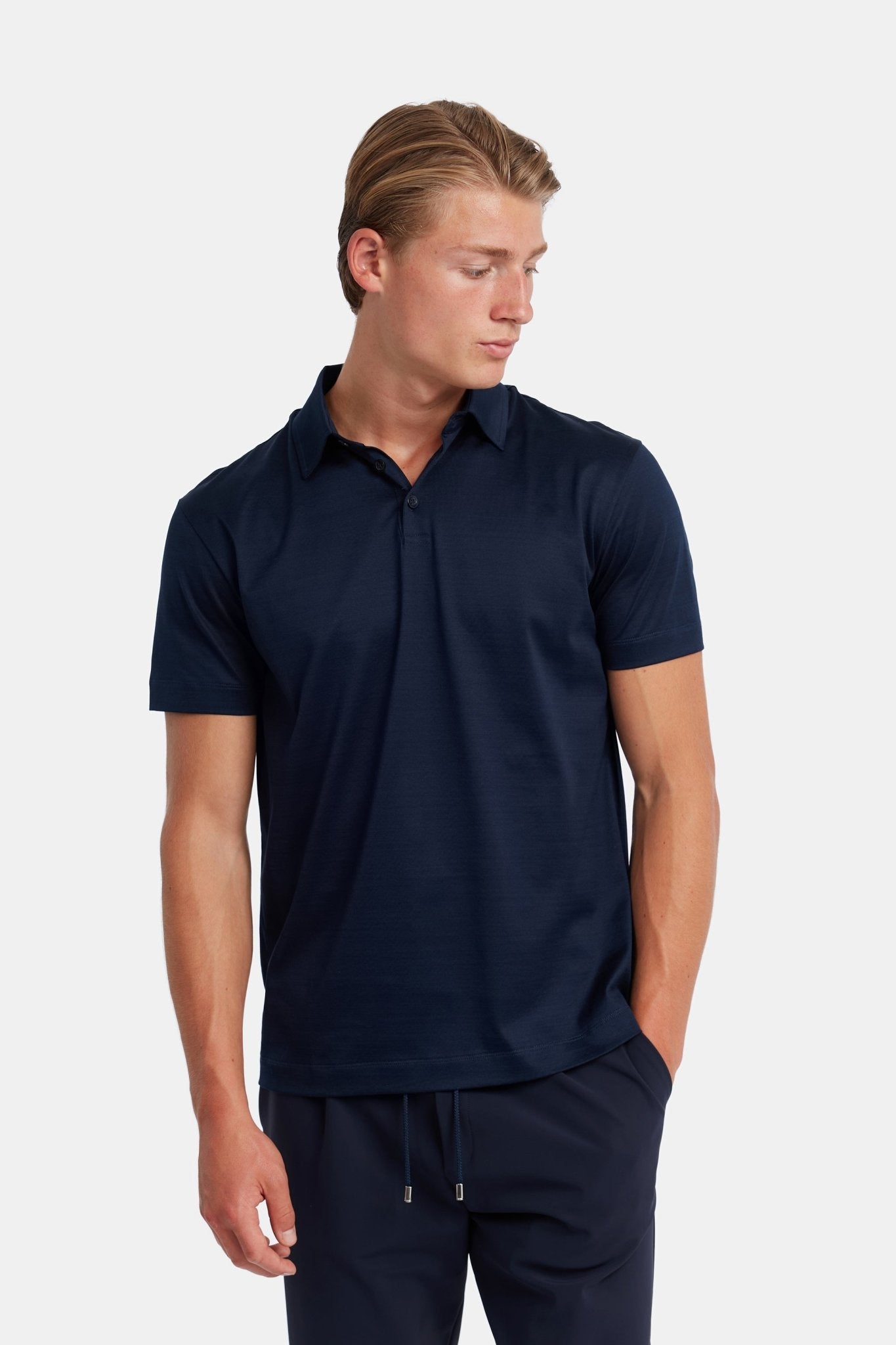 Midnight Blue Polo Shirt - Stylish Comfort & Versatile Fit Homme8 Polo's