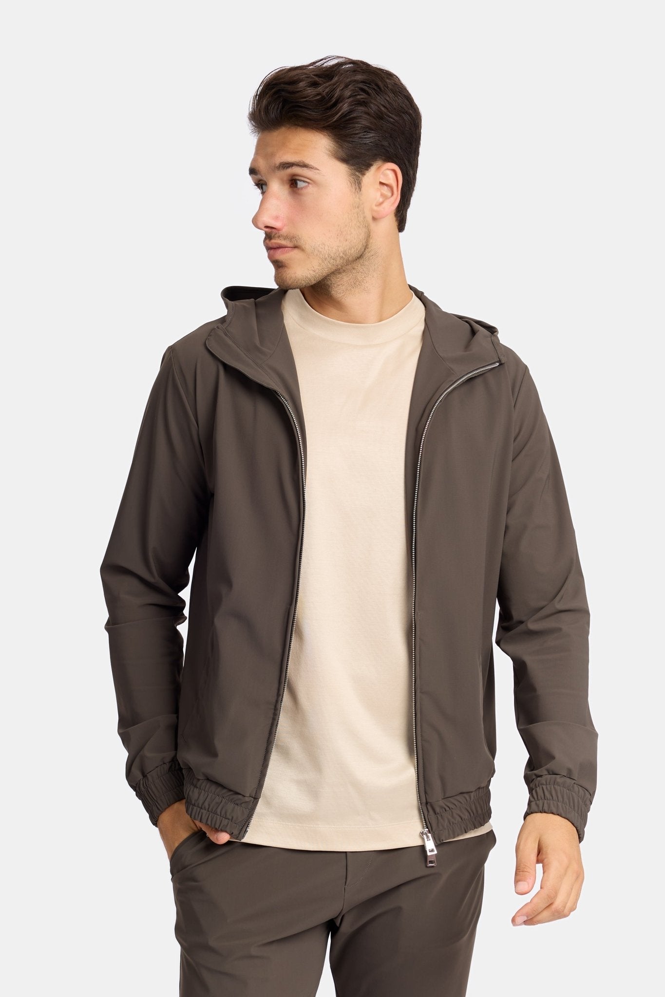 Mocha Brown Hooded Tech Vest - Stylish & Functional Layering Homme8 Trainingspak