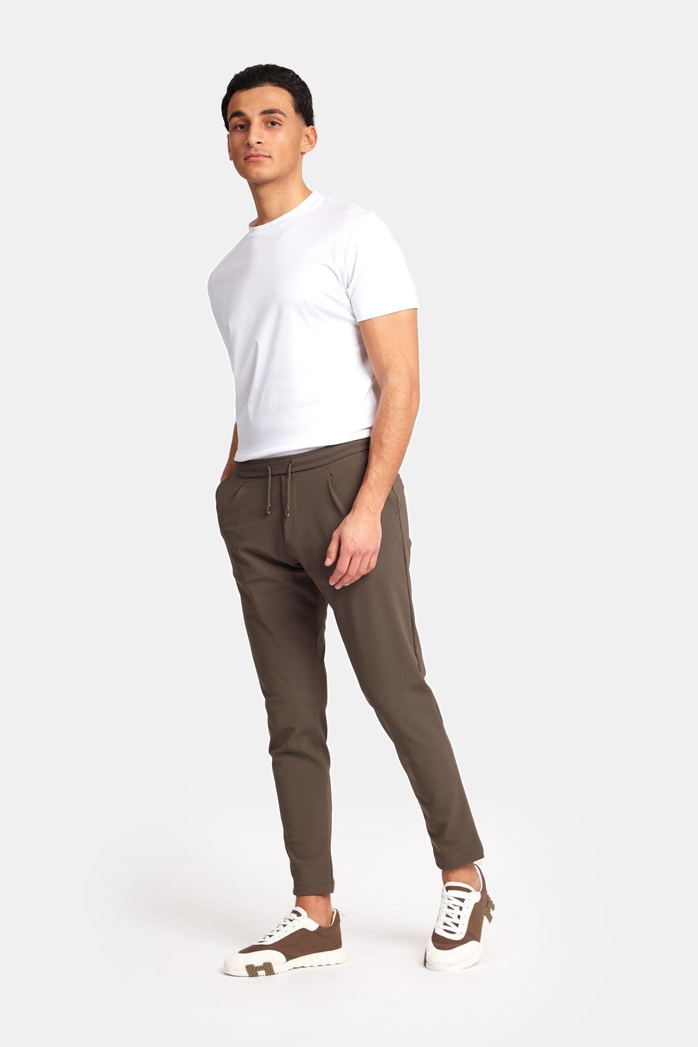 Mocha Brown Smart Pants: Stylish Comfort for Every Occasion Homme8 Broek