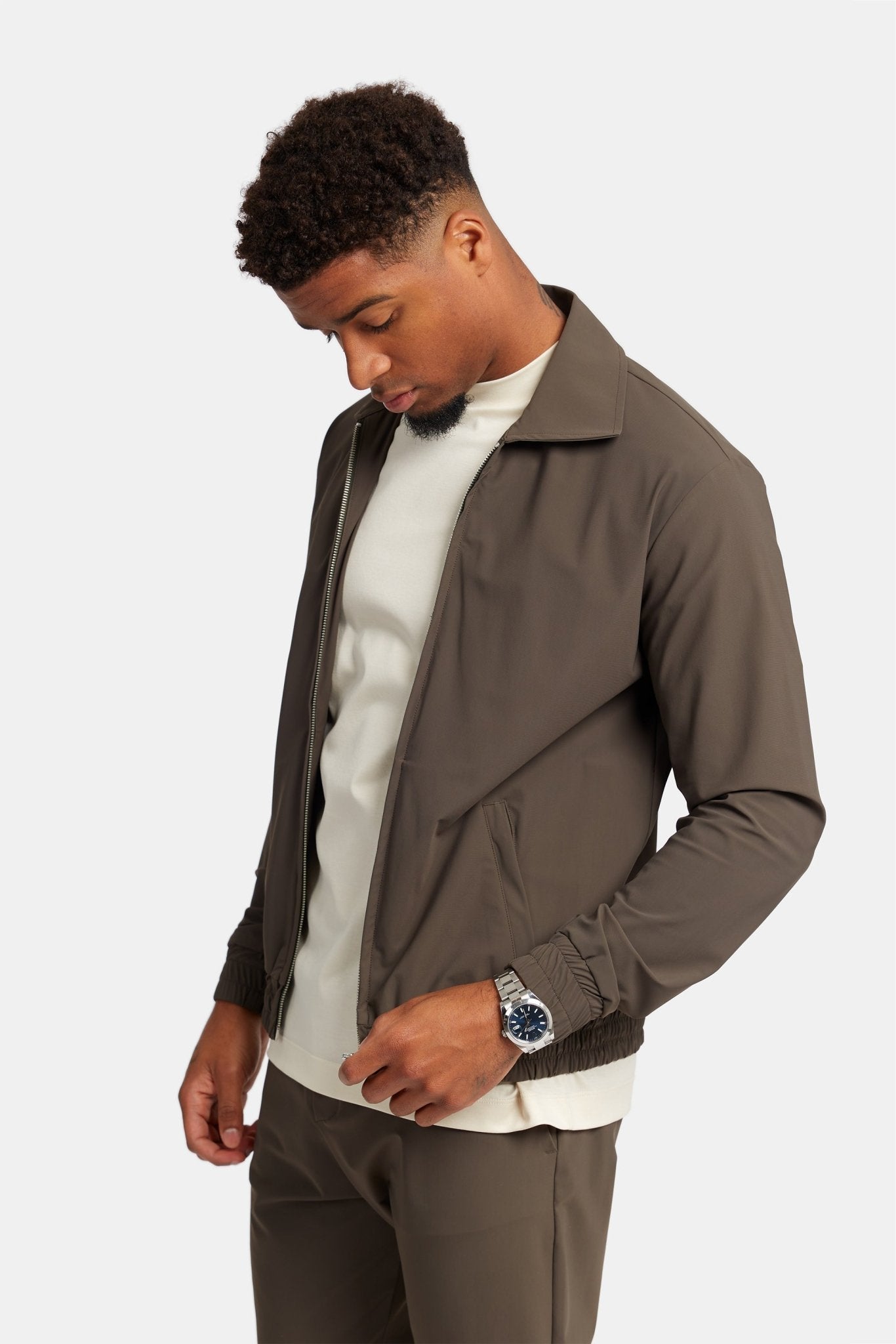 Mocha Brown Tech Vest - Stylish, Versatile & Functional Outerwear Homme8 Trainingspak