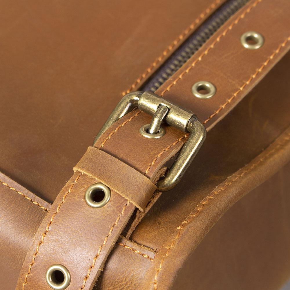 Premium Business Leather Backpack HOUSTON - Stylish & Functional Homme8 leather backpack