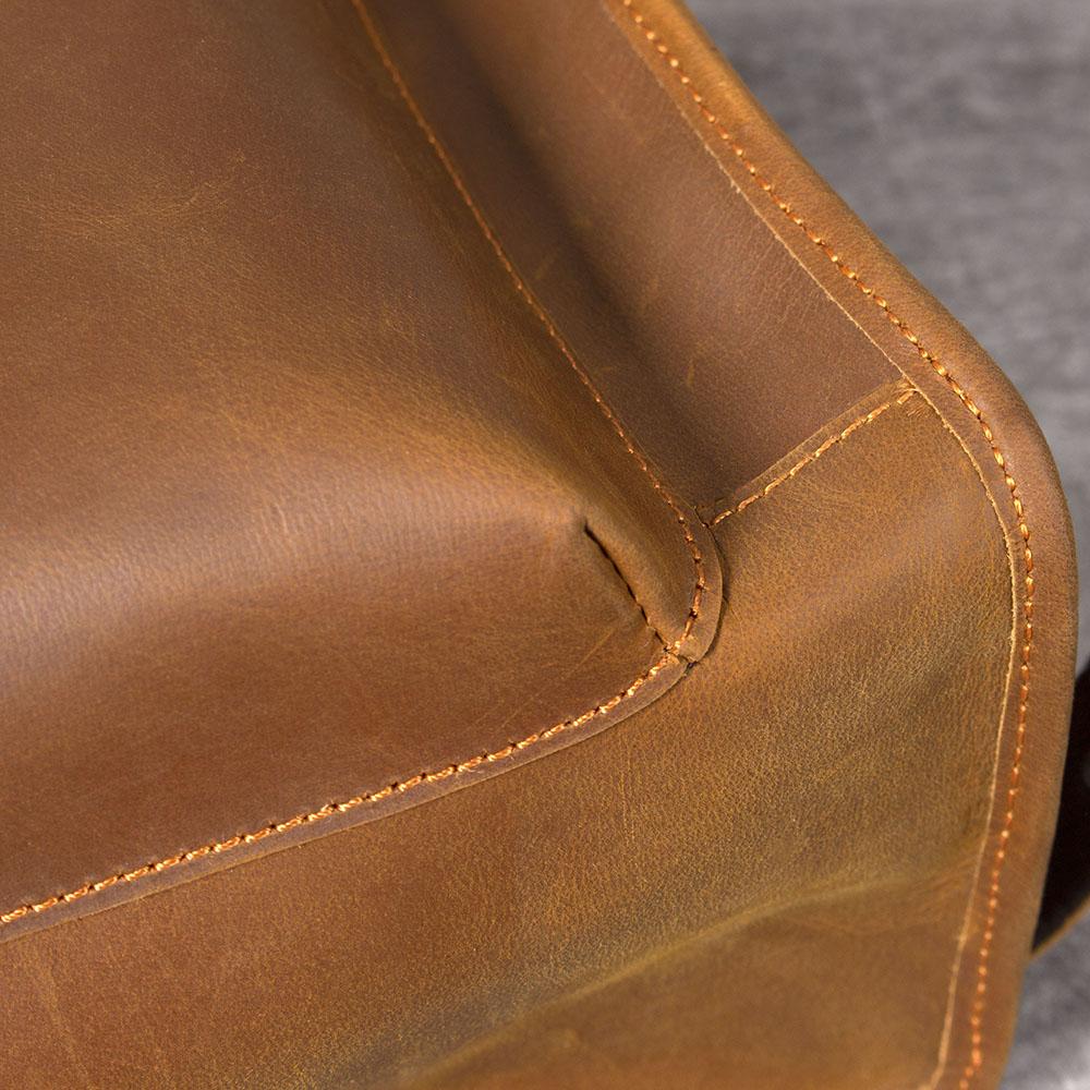 Premium Business Leather Backpack HOUSTON - Stylish & Functional Homme8 leather backpack