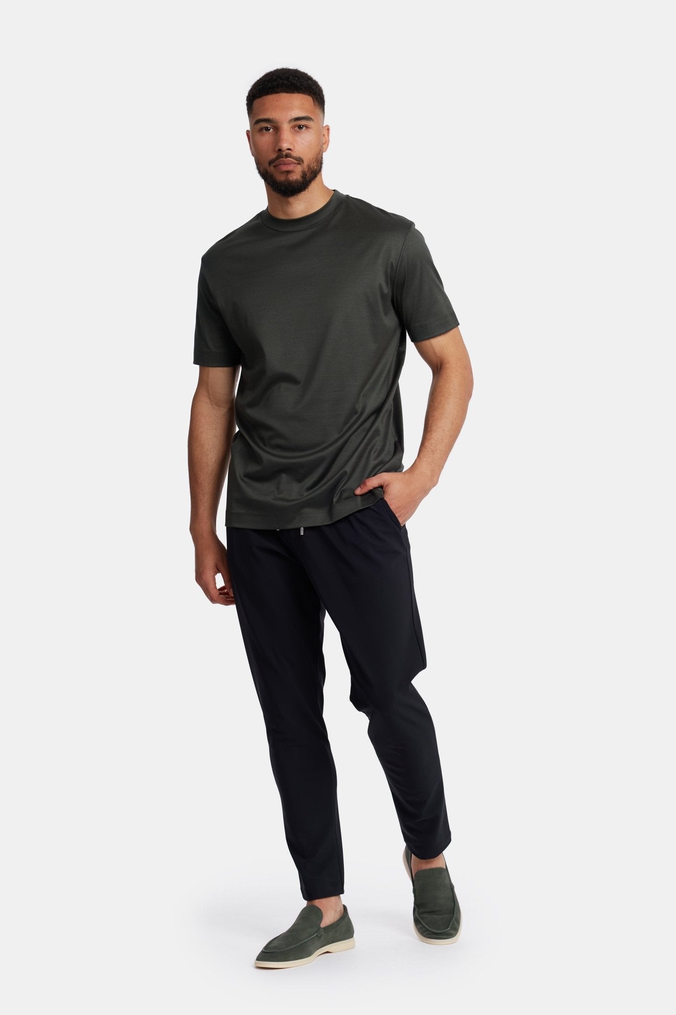 Premium Dark Green T-Shirt - Eco-Friendly Comfort & Style Homme8 T-shirt