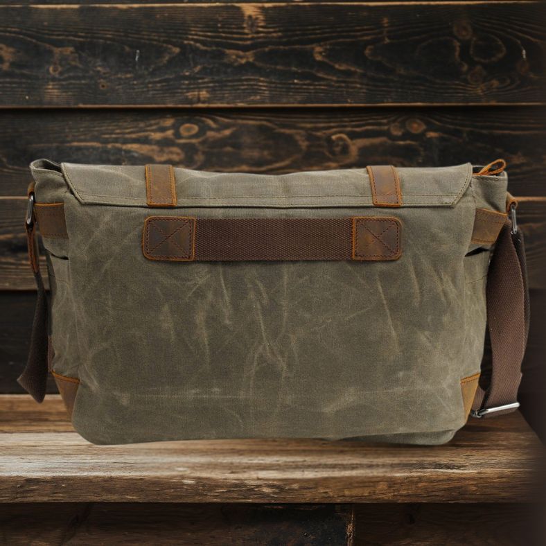 RENO Canvas Laptop Messenger Bag - Stylish, Durable & Functional Homme8 Waxed Canvas Messenger Bag