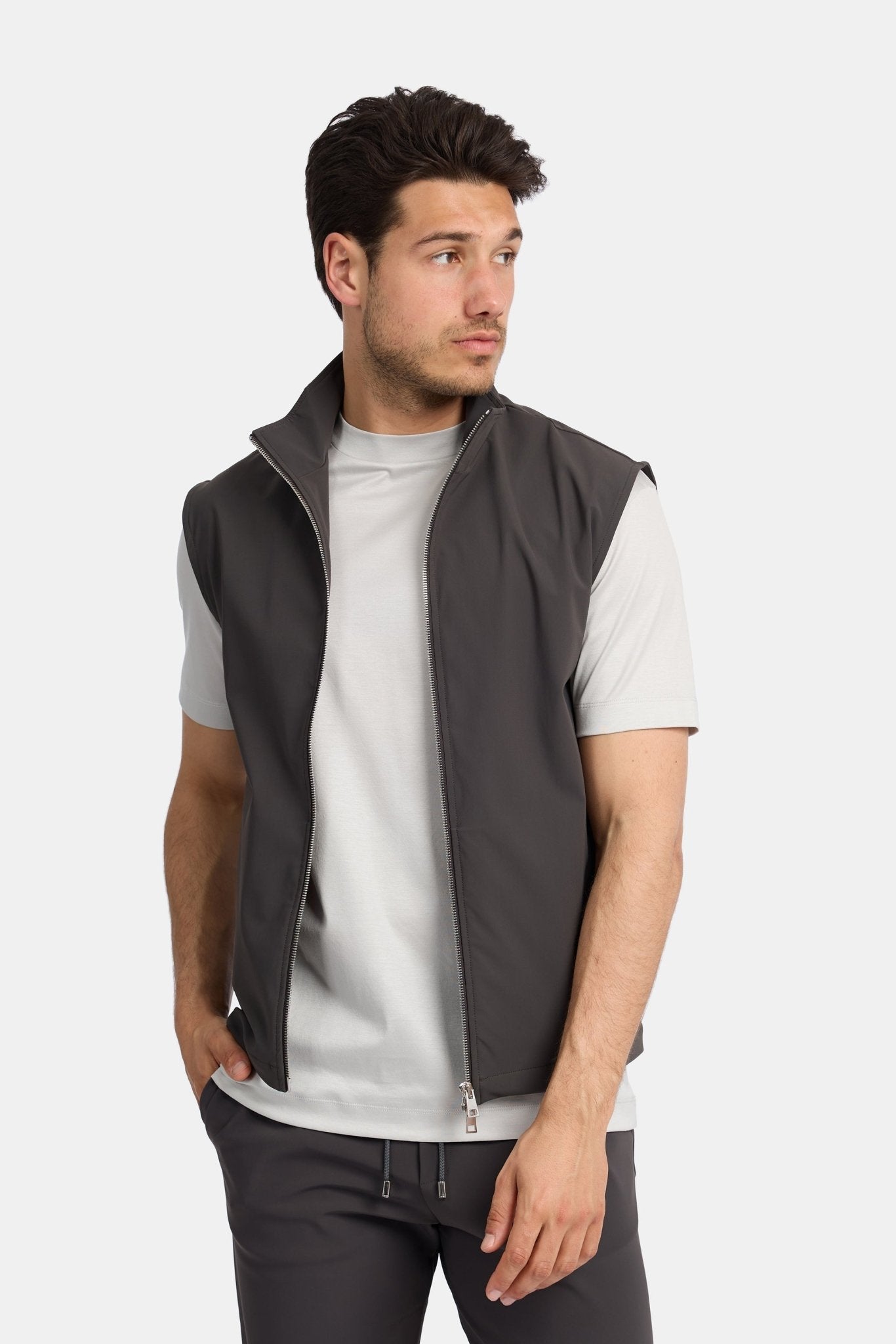 Slate Grey Tech Gilet - Stylish, Versatile & Functional Outerwear Homme8 Gilet