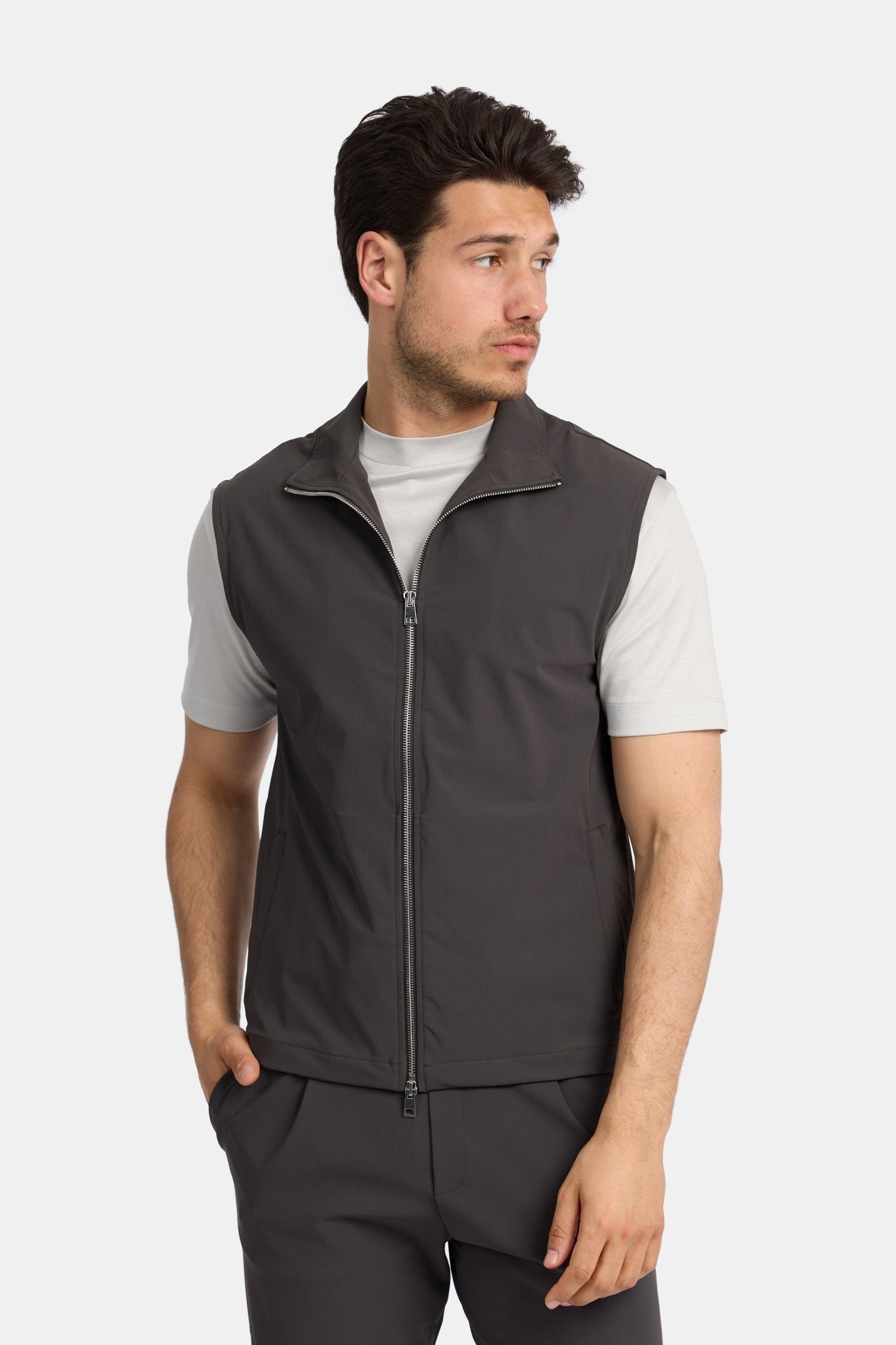 Slate Grey Tech Gilet - Stylish, Versatile & Functional Outerwear Homme8 Gilet