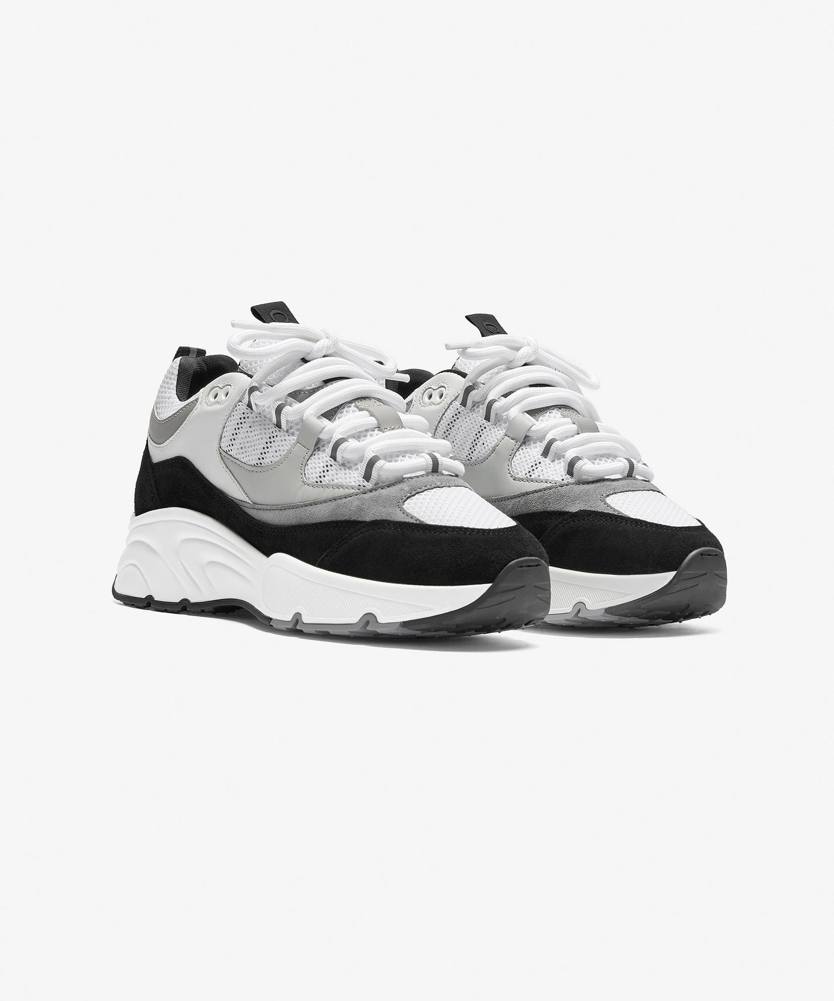 Aero Runner Monochrome: Sleek Performance Sneakers for All-Day Comfort Homme8 