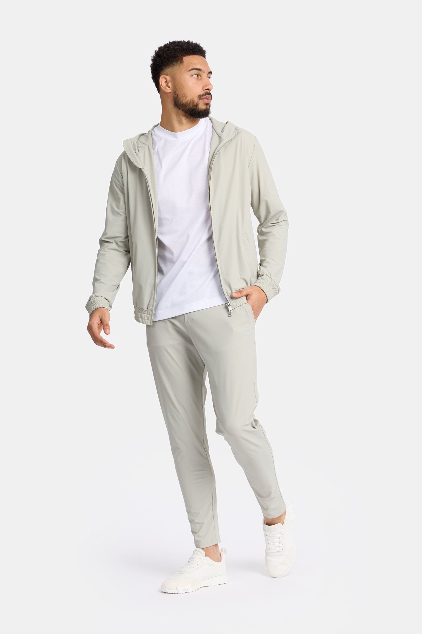 Cloud Grey Hooded Tech Suit - Stylish Comfort & Performance Homme8 Trainingspak