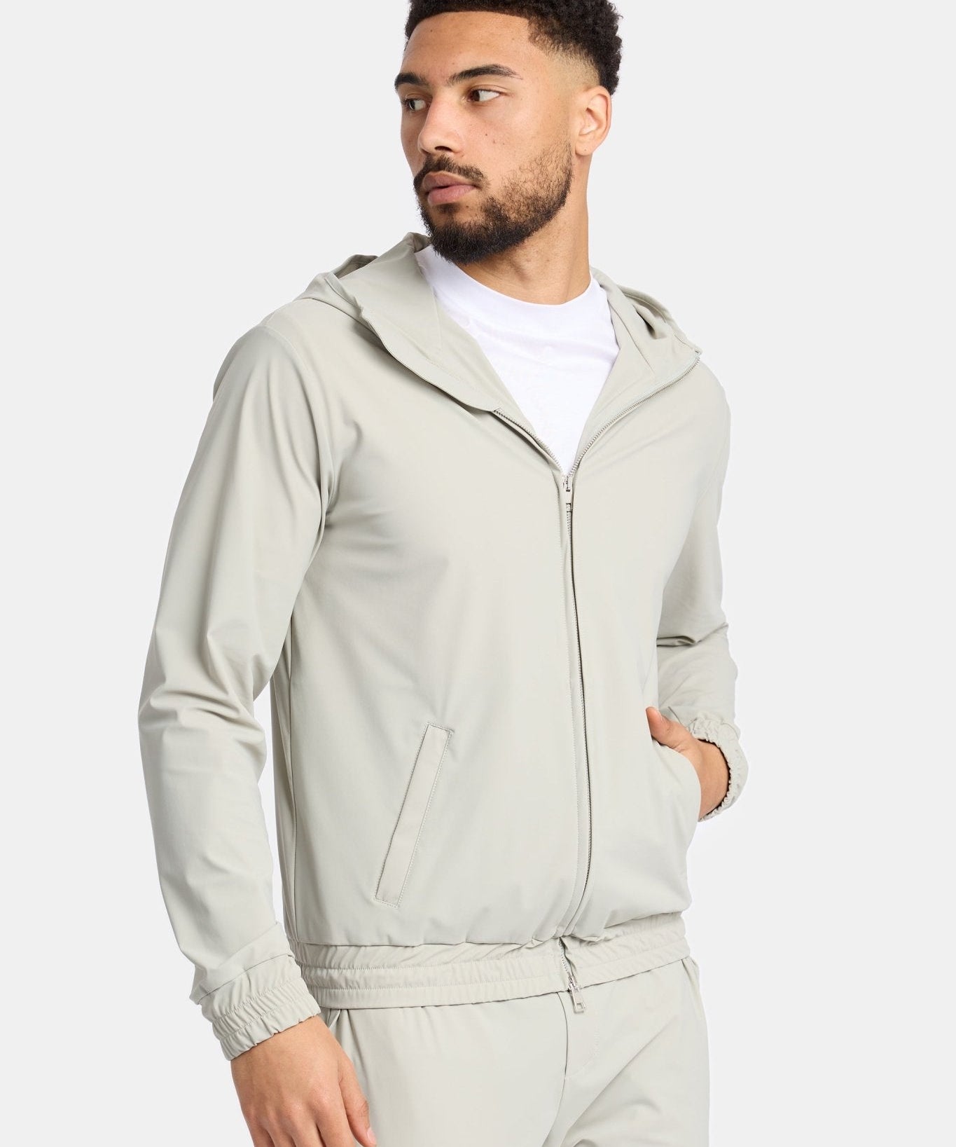 Cloud Grey Tech Vest with Hood – Stylish, Versatile & Functional Homme8 Trainingspak