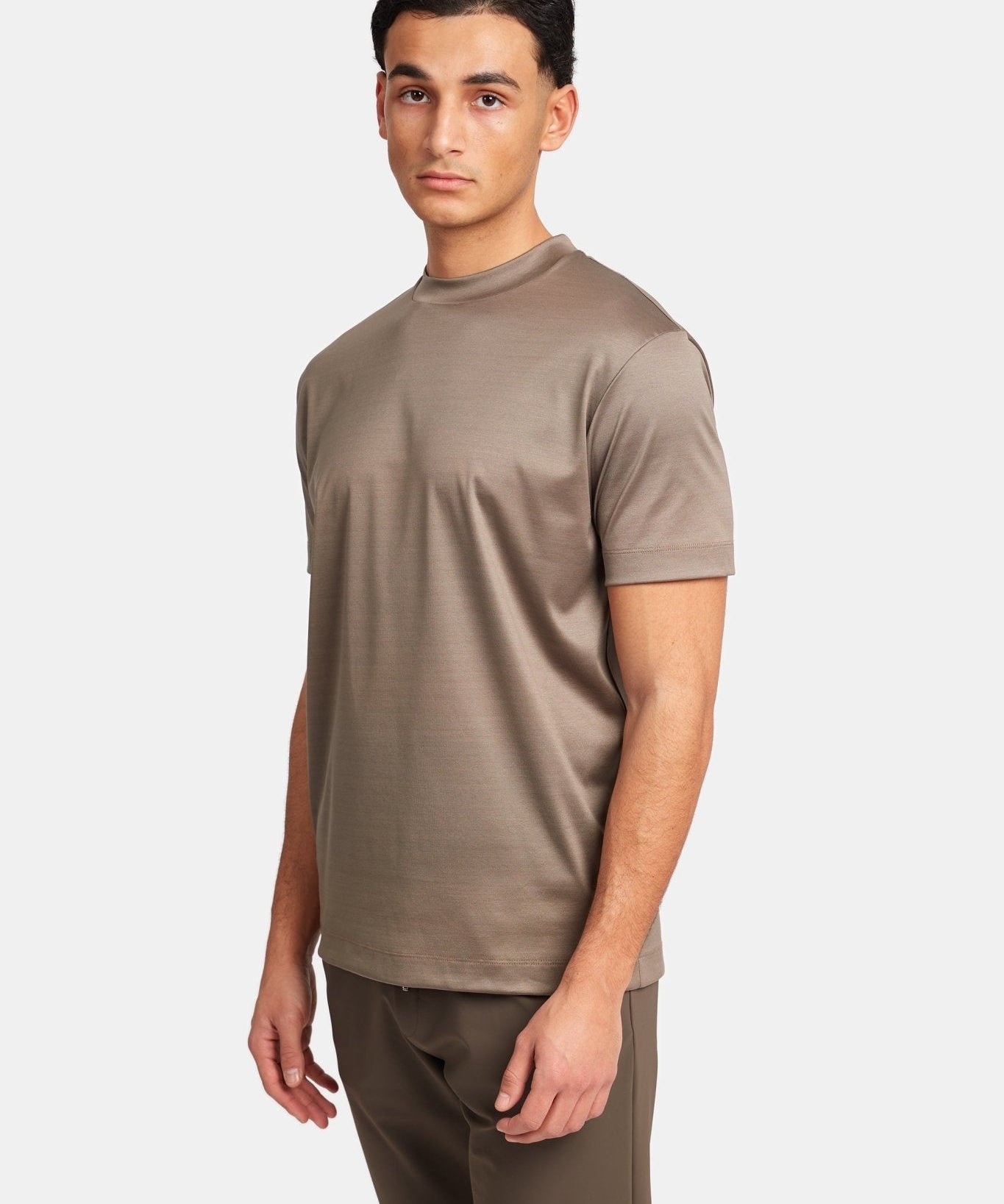 Desert Taupe T-Shirt: Stylish Comfort & Versatile Fashion Essential Homme8 T-shirt