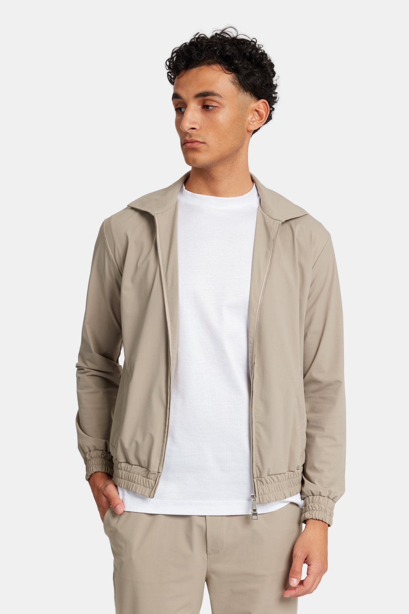 Light Beige Tech Suit - Stylish, Versatile & Comfortable Fit Homme8 Trainingspak