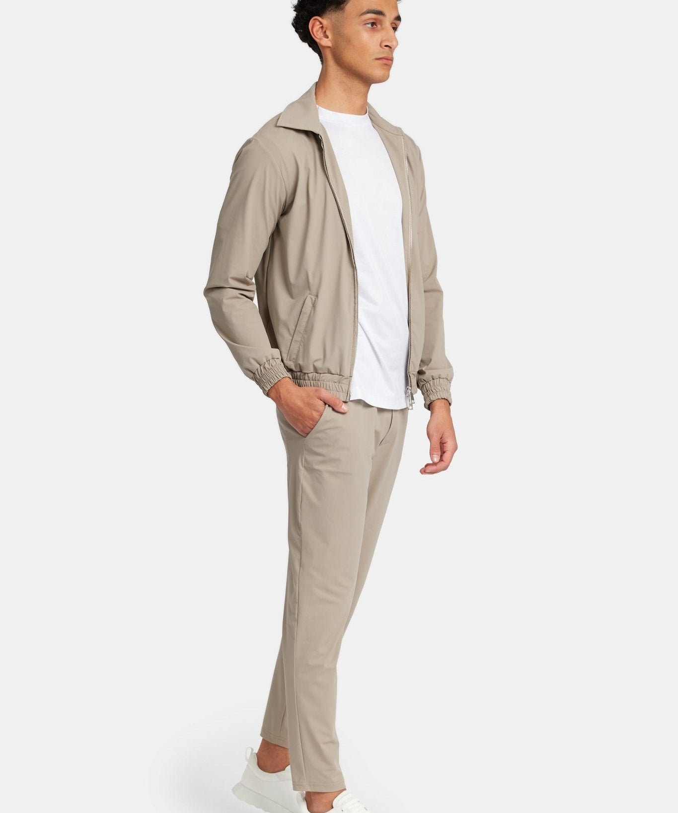 Light Beige Tech Suit - Stylish, Versatile & Comfortable Fit Homme8 Trainingspak