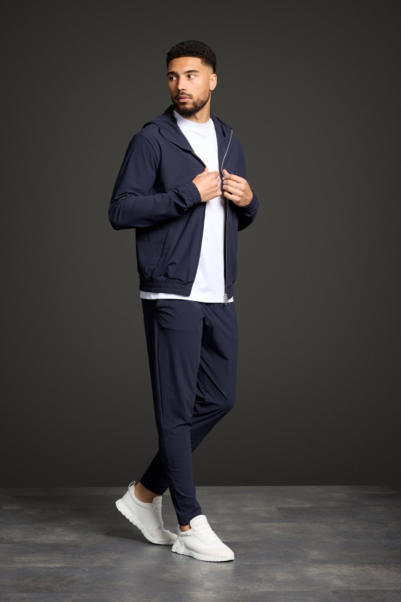 Midnight Blue Hooded Tech Suit - Stylish Comfort & Performance Homme8 Trainingspak
