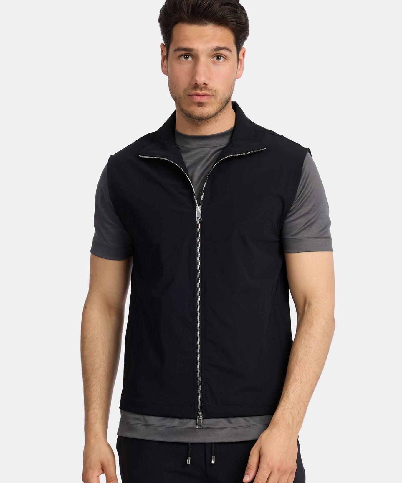Onyx Black Tech Gilet - Stylish, Versatile & Performance-Driven Homme8 Gilet