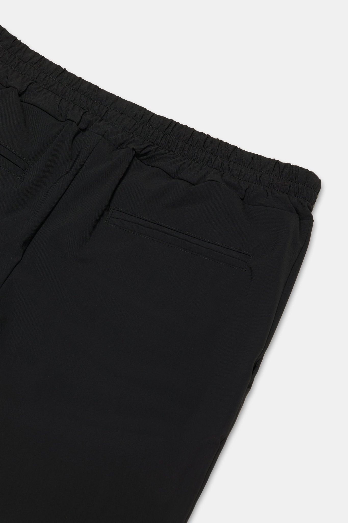 Onyx Black Tech Suit: Sleek Performance Wear for Modern Professionals Homme8 Trainingspak