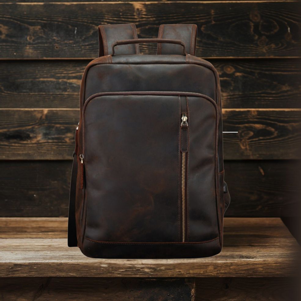 Premium Crazy Horse Leather Backpack - Durable & Stylish WYOMING Homme8 leather backpack