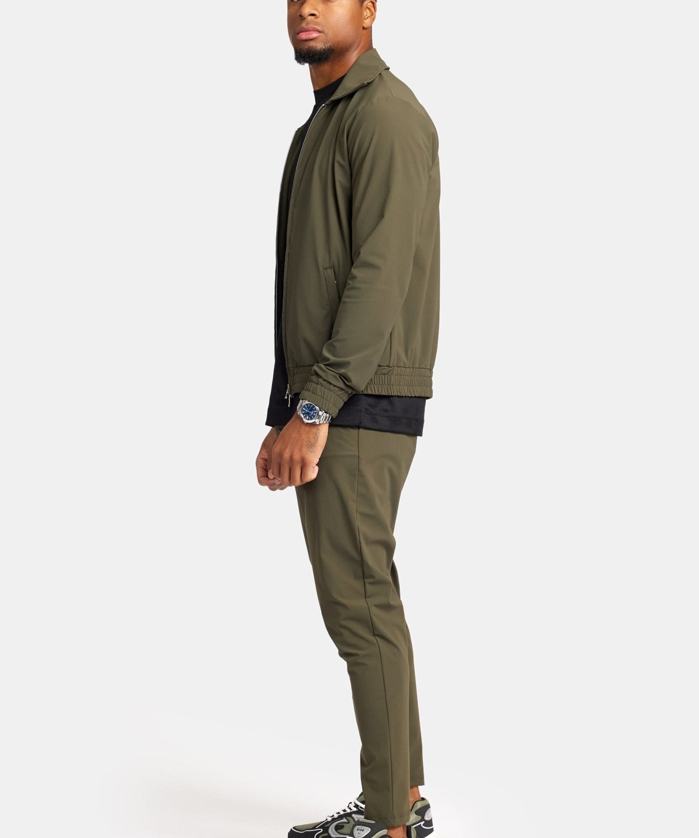 Premium Dark Green Tech Suit - Stylish, Eco-Friendly Performance Homme8 Trainingspak