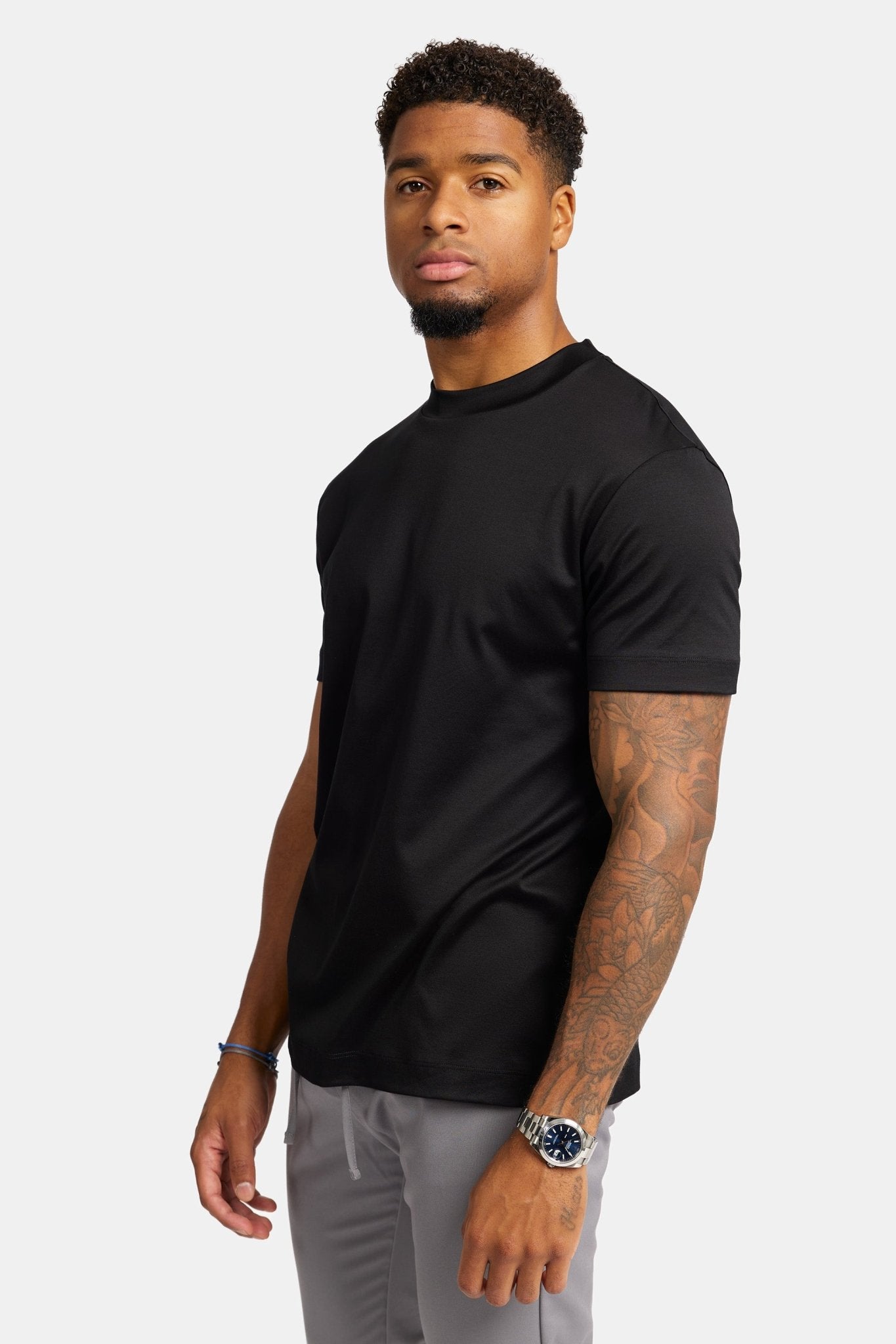 Premium Onyx Black T-Shirt - Stylish Comfort & Versatile Fit Homme8 T-shirt