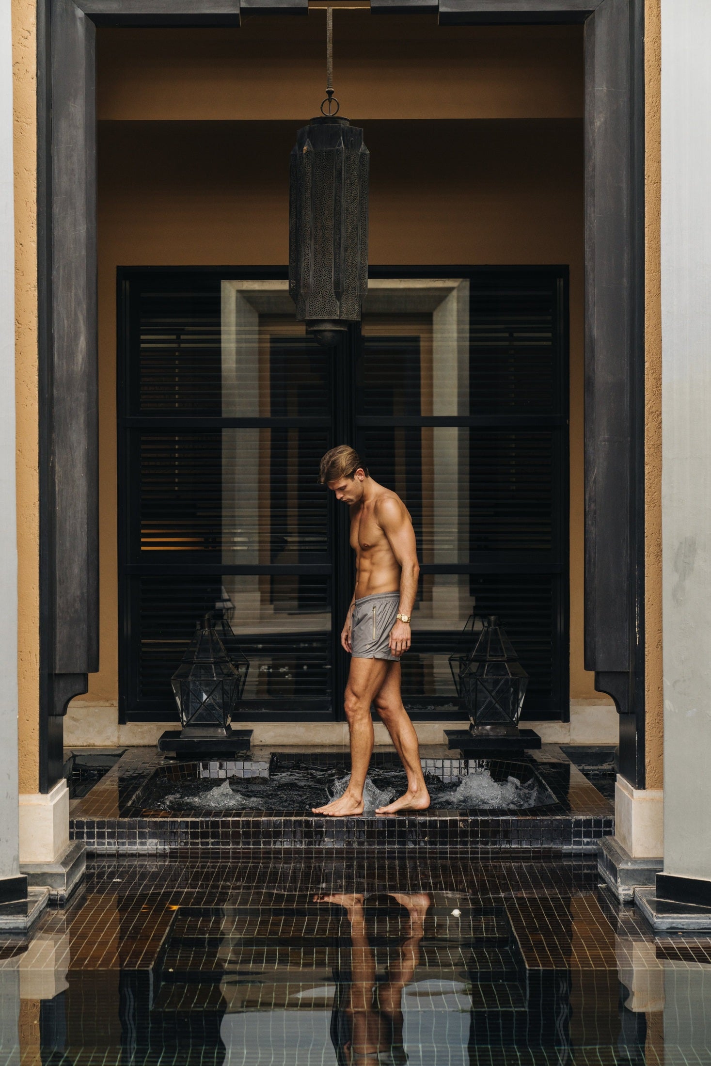 Signature Grey Swim Shorts - Stylish, Quick-Dry Comfort Homme8 Luxury Resort Wear