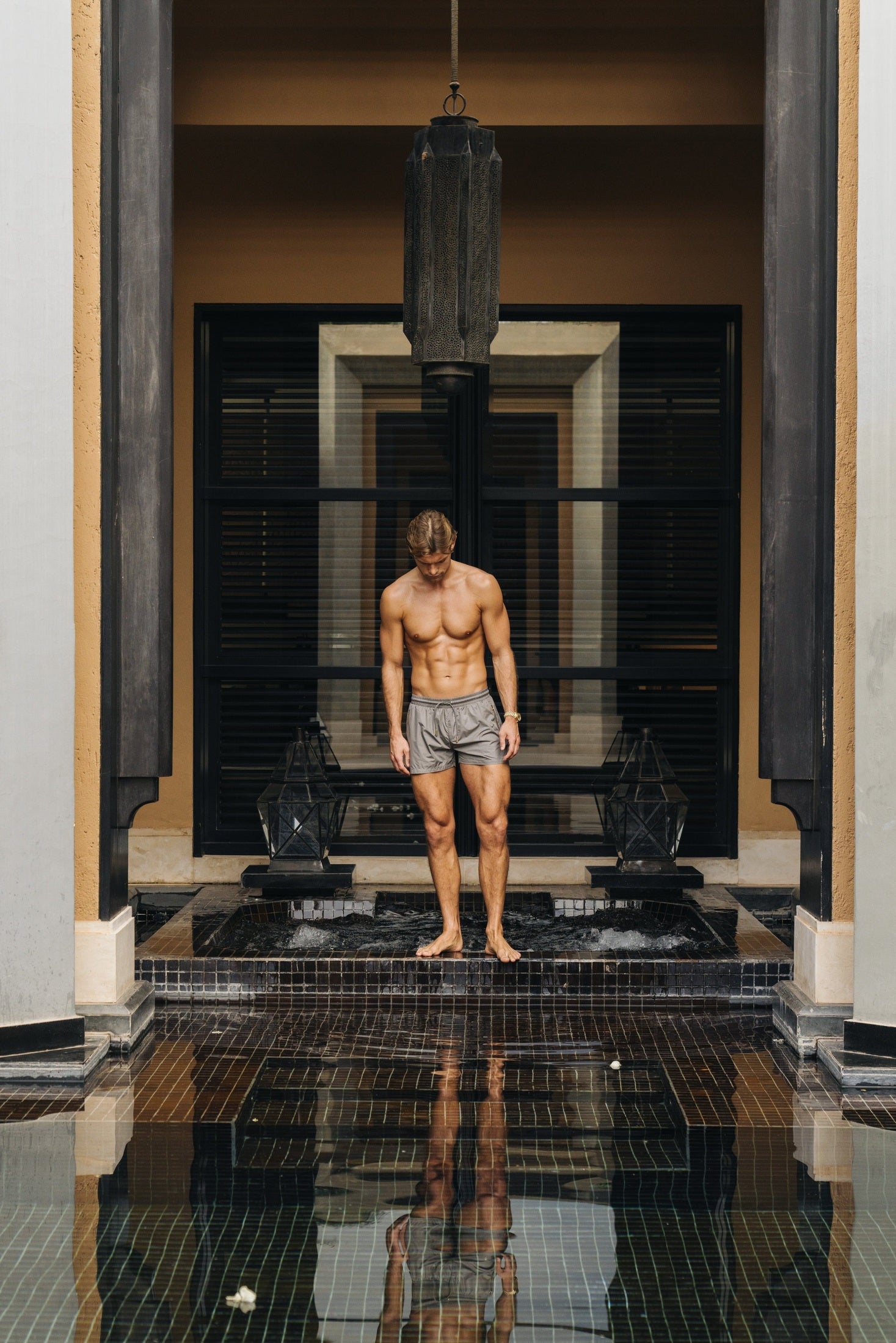 Signature Grey Swim Shorts - Stylish, Quick-Dry Comfort Homme8 Luxury Resort Wear