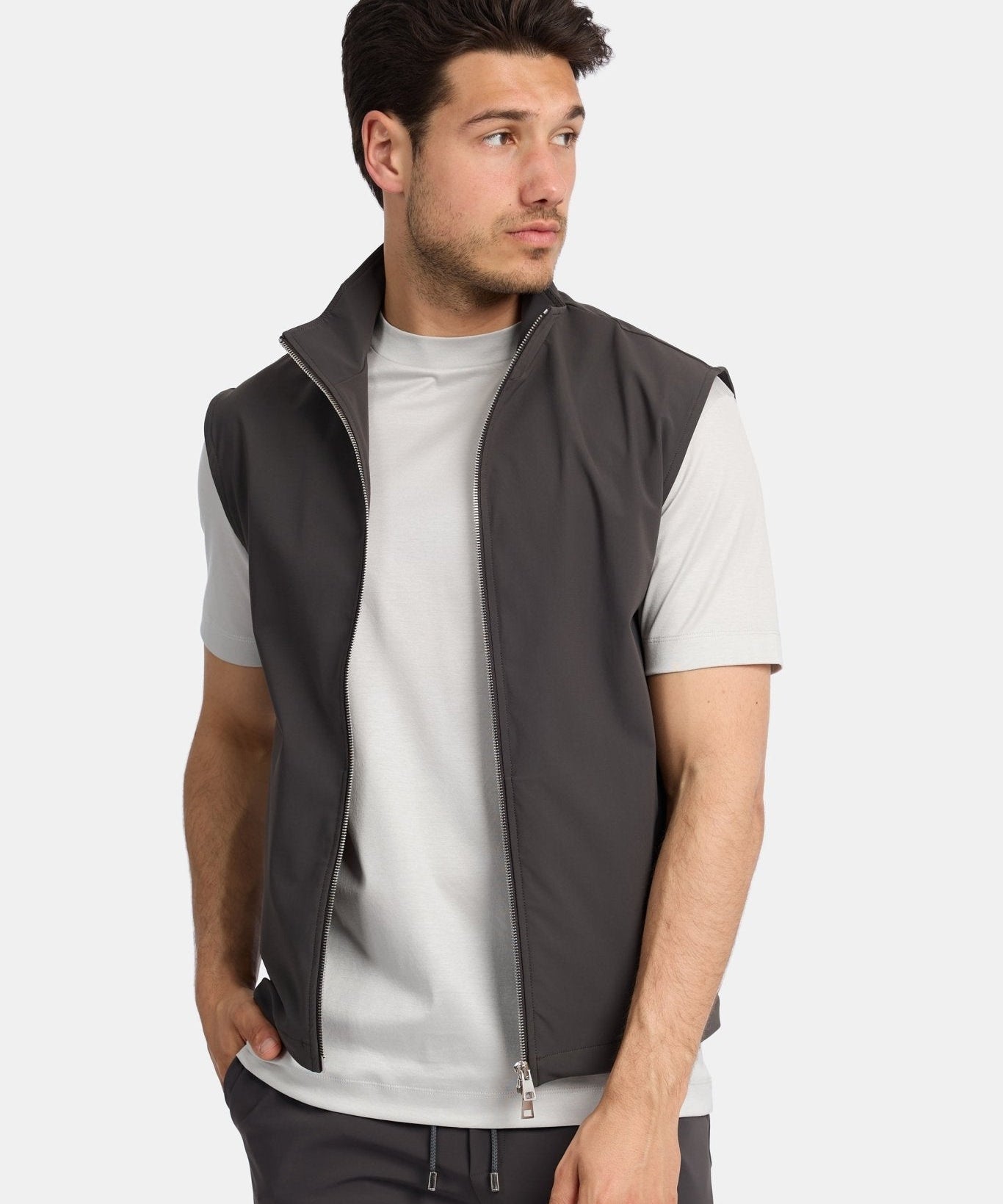 Slate Grey Tech Gilet - Stylish, Versatile & Functional Outerwear Homme8 Gilet