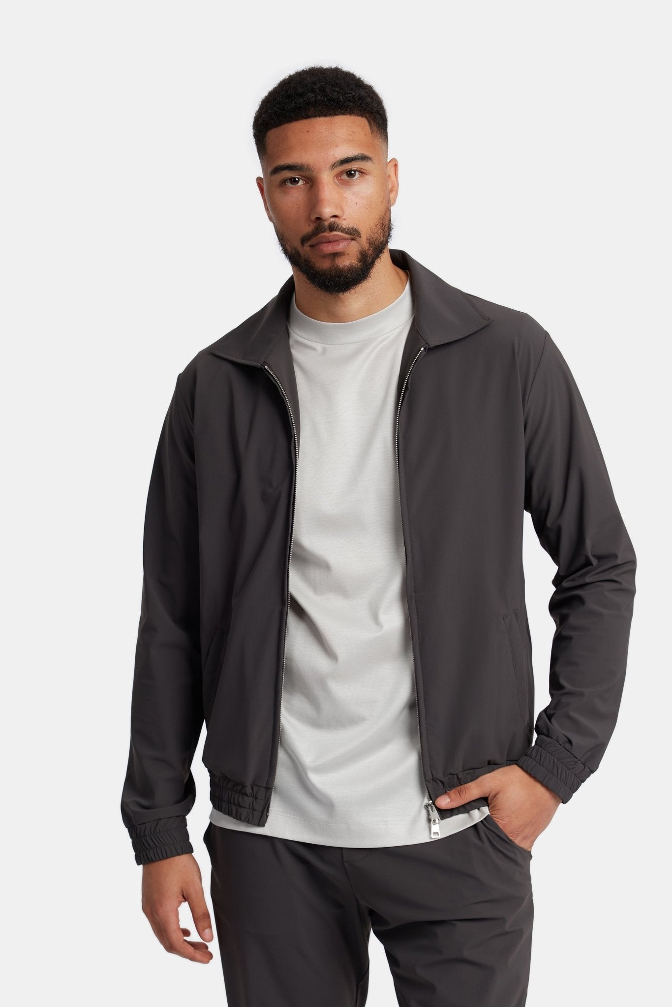 Slate Grey Tech Suit: Stylish, Versatile & Performance-Driven Homme8 Trainingspak